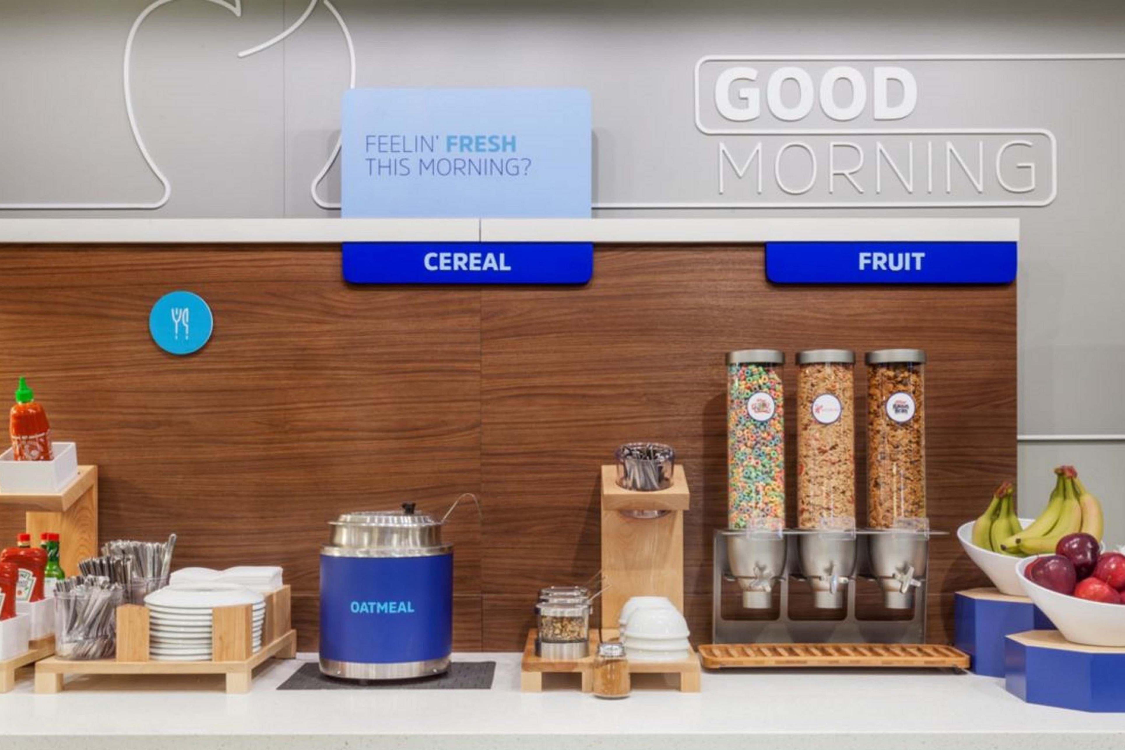 Hotel Express Detroit-warren/general Motors Technology Center By Ihg 2*