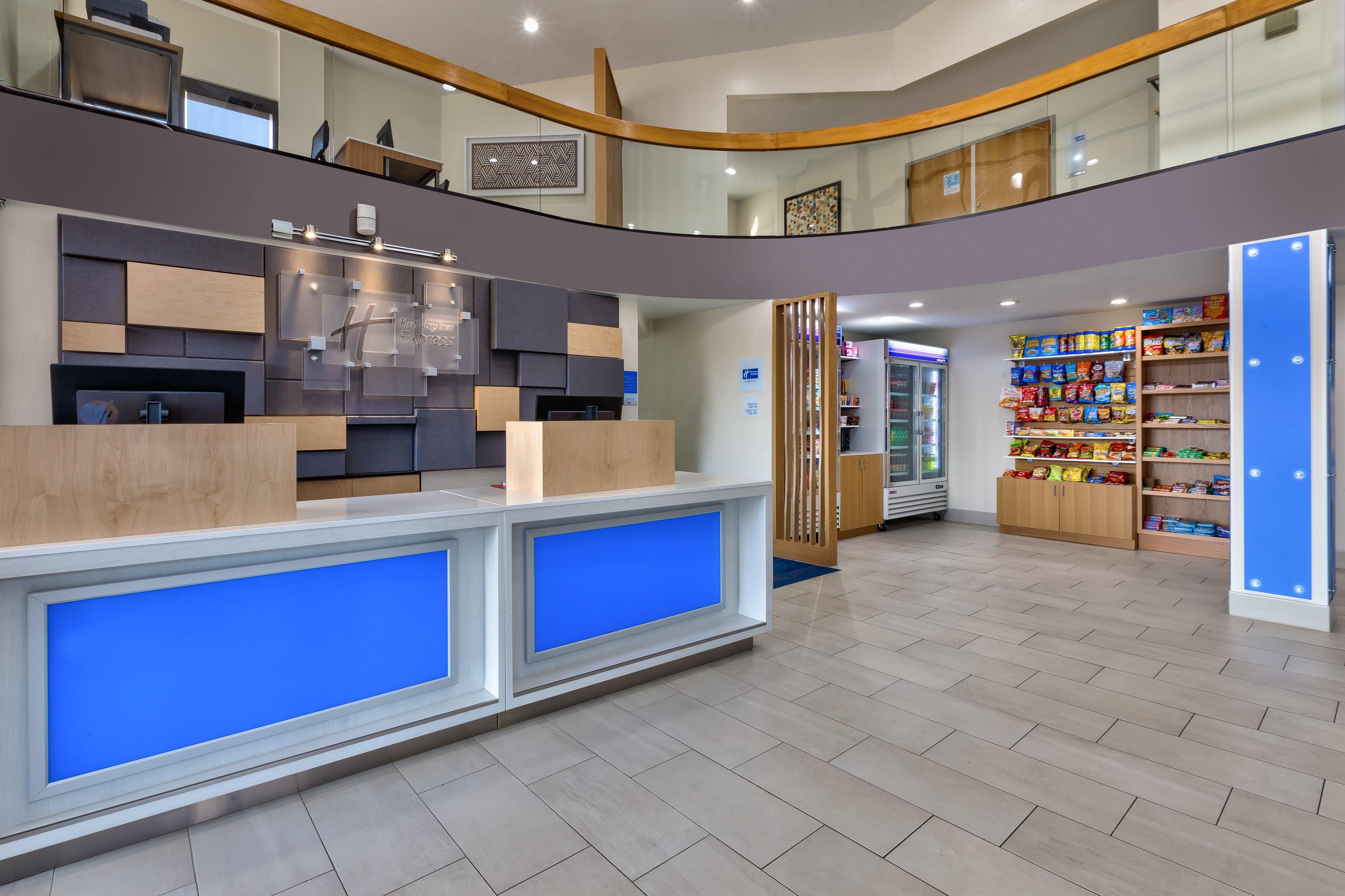 Express Detroit-warren/general Motors Technology Center By Ihg Hotel 2*