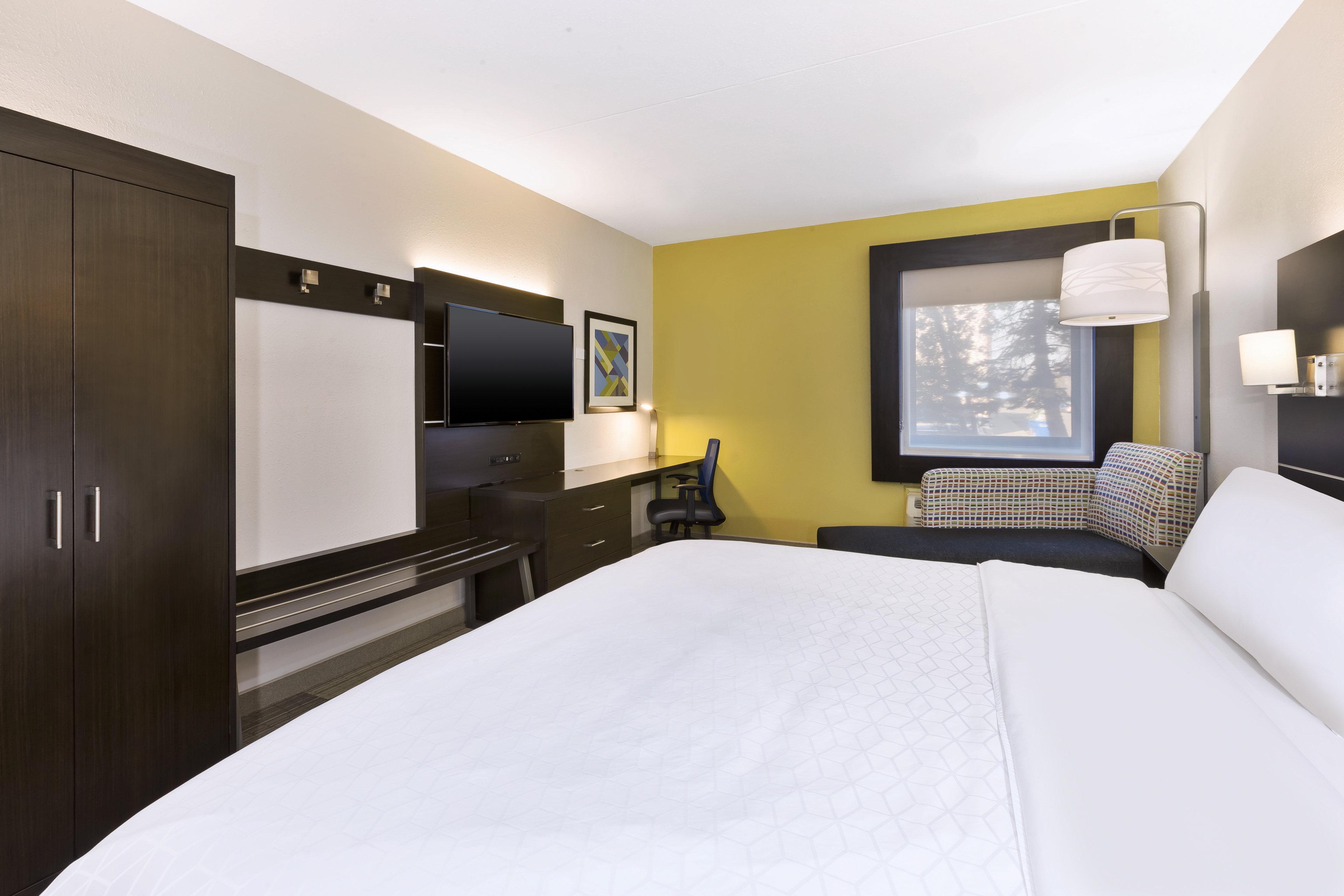 Express Detroit-warren/general Motors Technology Center By Ihg Hotel Warren