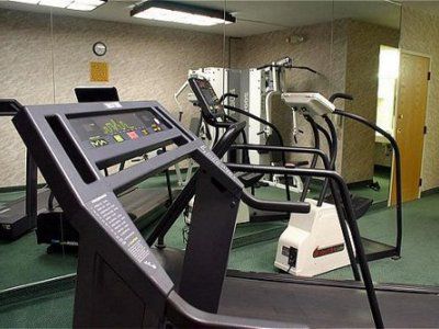 Express Detroit-warren/general Motors Technology Center By Ihg Hotel 2*